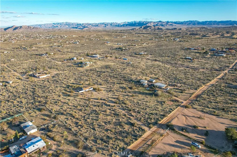 3567 Condalia Avenue Yucca Valley, CA 92284