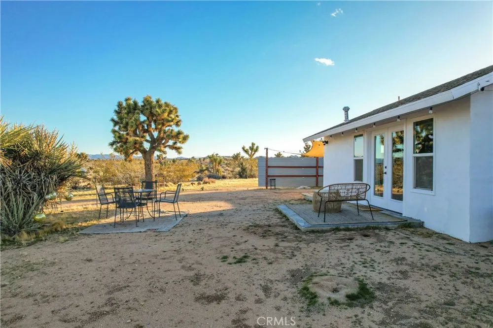 3567 Condalia Avenue Yucca Valley, CA 92284