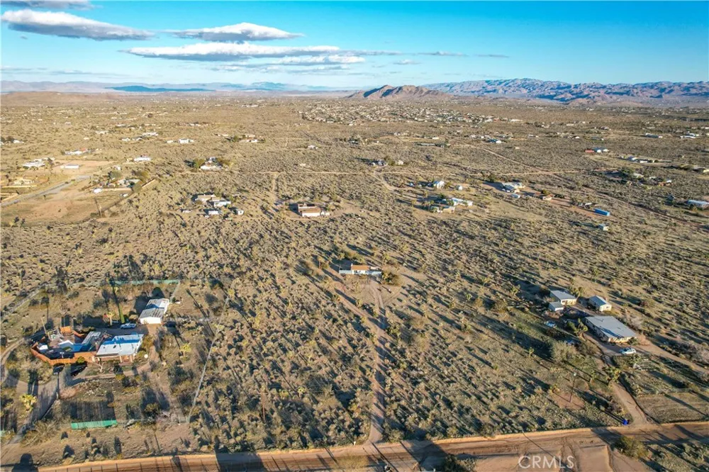 3567 Condalia Avenue Yucca Valley, CA 92284