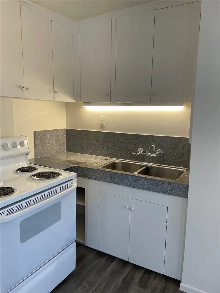 31696 Third Ave #C Laguna Beach, CA 92651