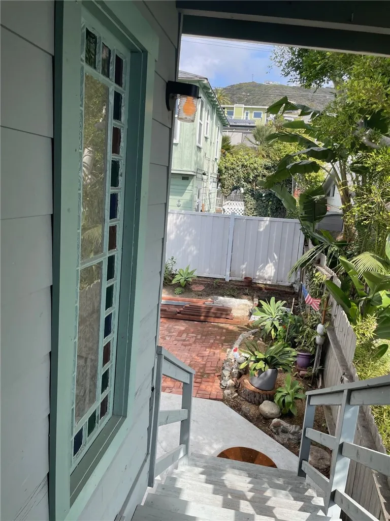 31696 Third Ave #C Laguna Beach, CA 92651