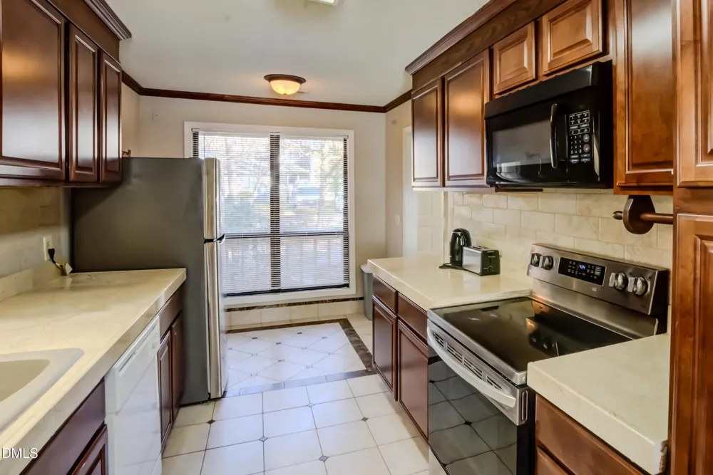 618 Applecross Drive Cary, NC 27511