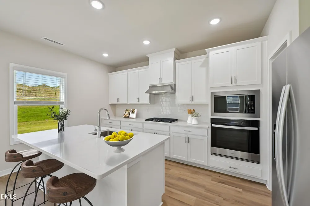 2424 Rosewood Bluff Drive Zebulon, NC 27597