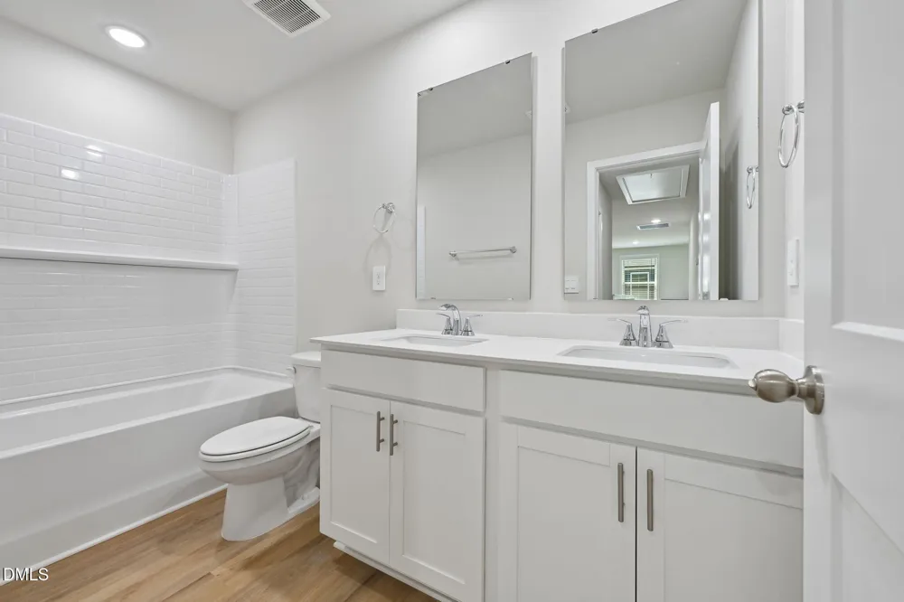 2424 Rosewood Bluff Drive Zebulon, NC 27597