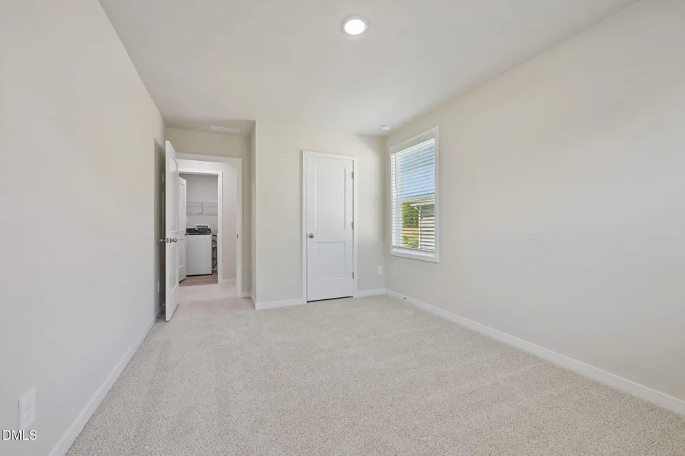 2424 Rosewood Bluff Drive Zebulon, NC 27597