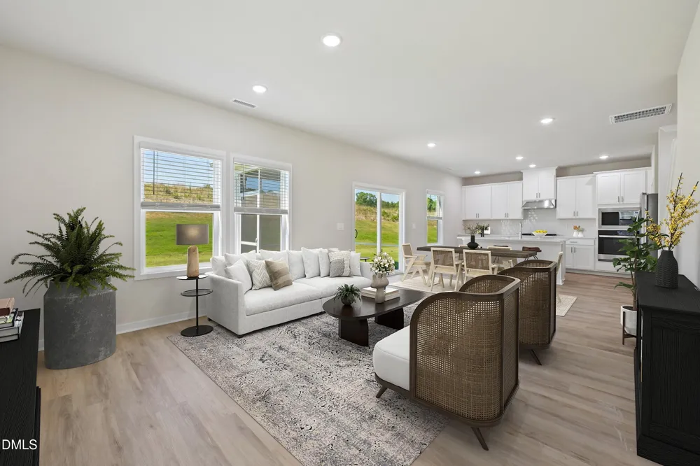 2424 Rosewood Bluff Drive Zebulon, NC 27597
