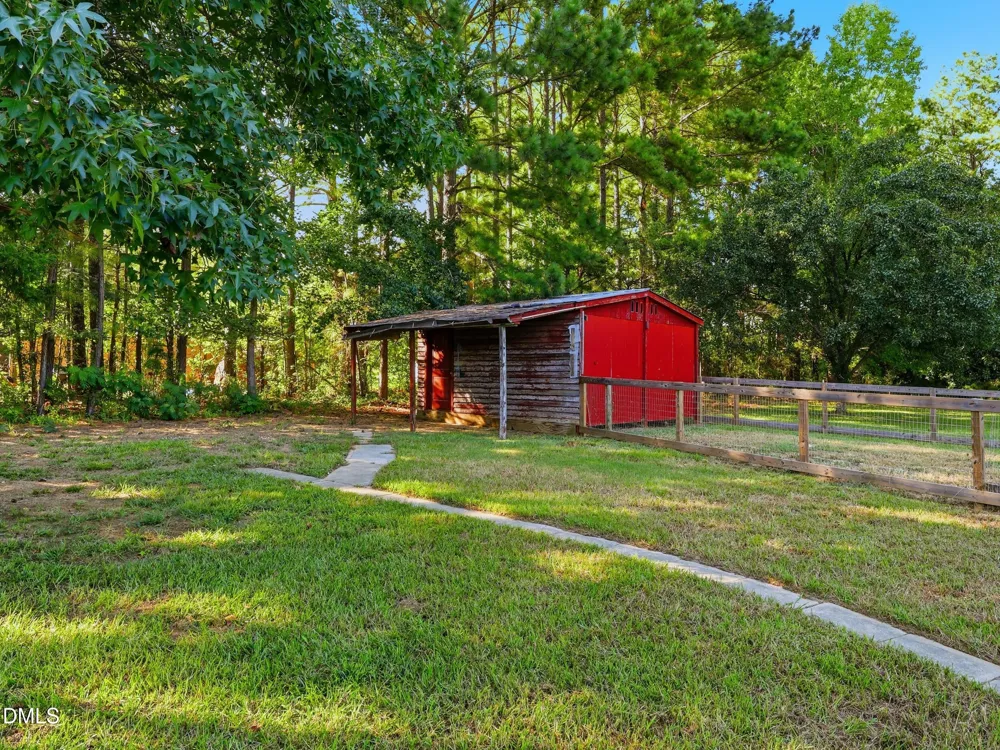 665 Lewis Road Zebulon, NC 27597