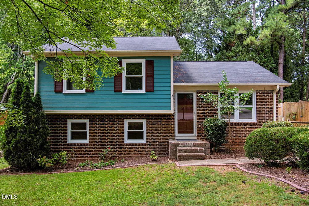 7713 Longstreet Drive Raleigh, NC 27615