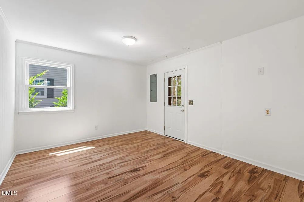 7713 Longstreet Drive Raleigh, NC 27615