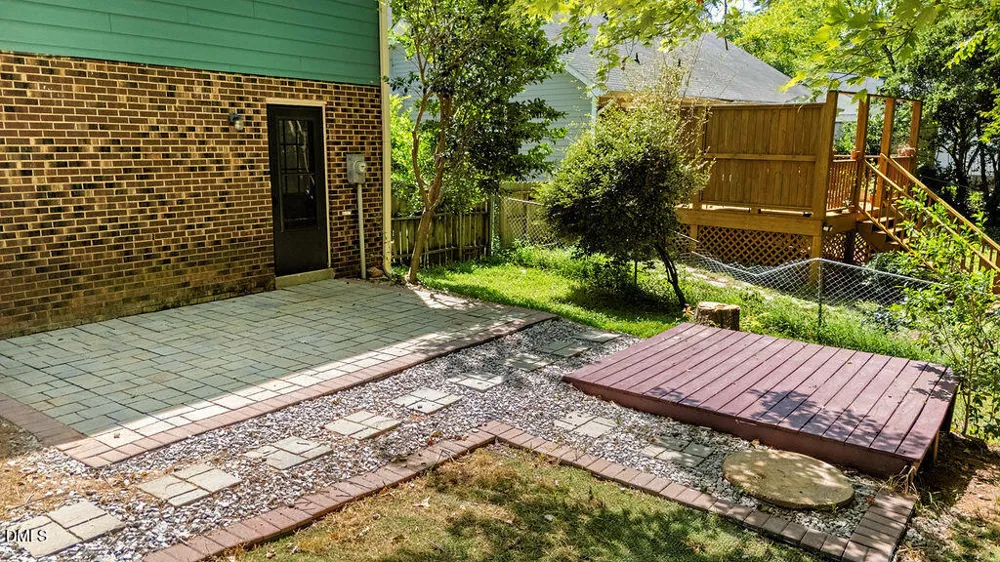 7713 Longstreet Drive Raleigh, NC 27615