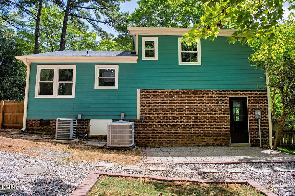 7713 Longstreet Drive Raleigh, NC 27615