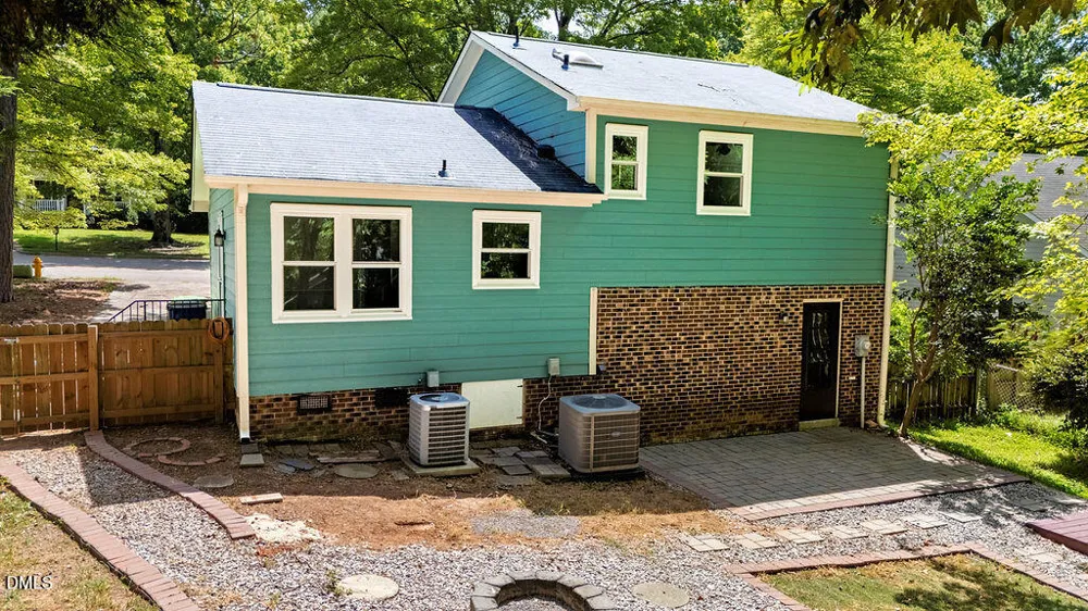 7713 Longstreet Drive Raleigh, NC 27615
