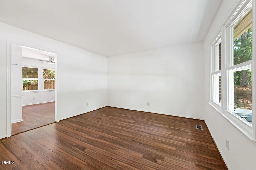 7713 Longstreet Drive Raleigh, NC 27615