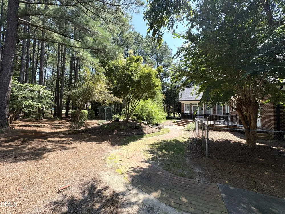 306 Lakeside Circle Zebulon, NC 27597
