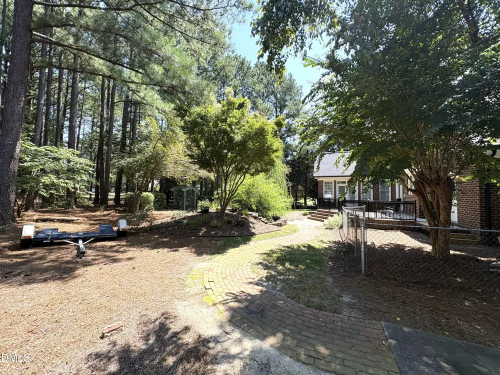 306 Lakeside Circle Zebulon, NC 27597