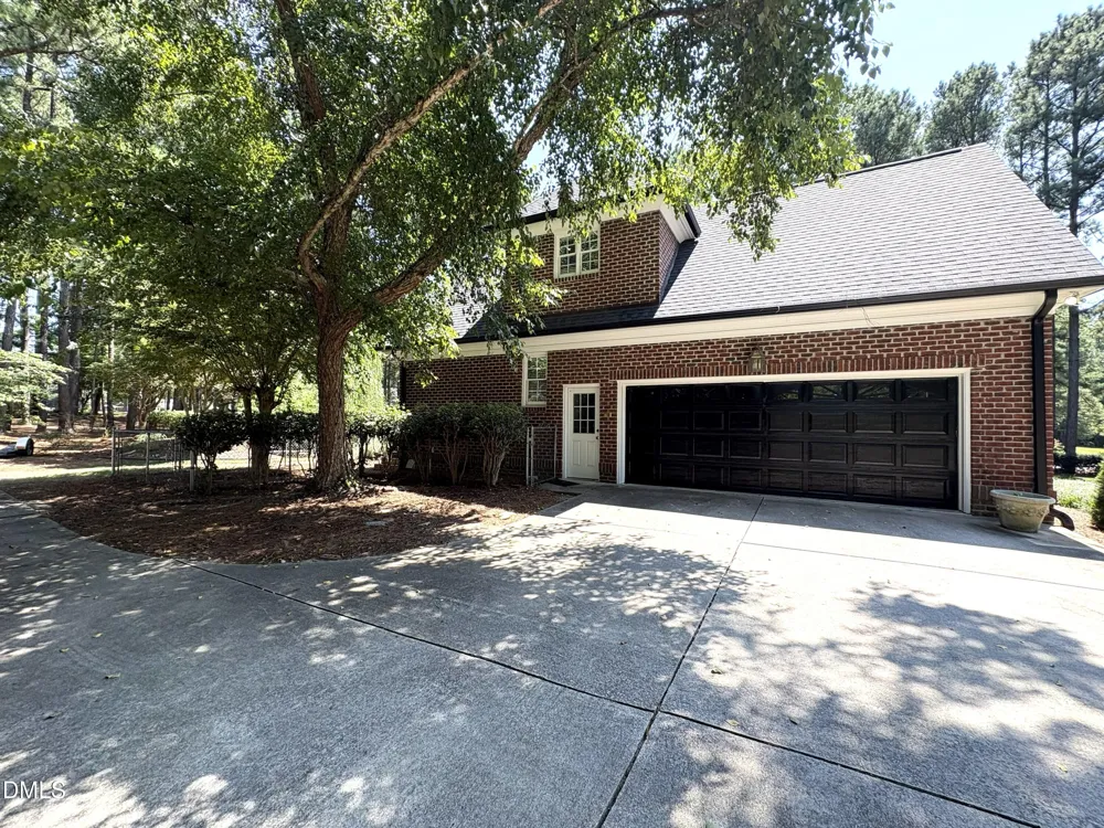 306 Lakeside Circle Zebulon, NC 27597