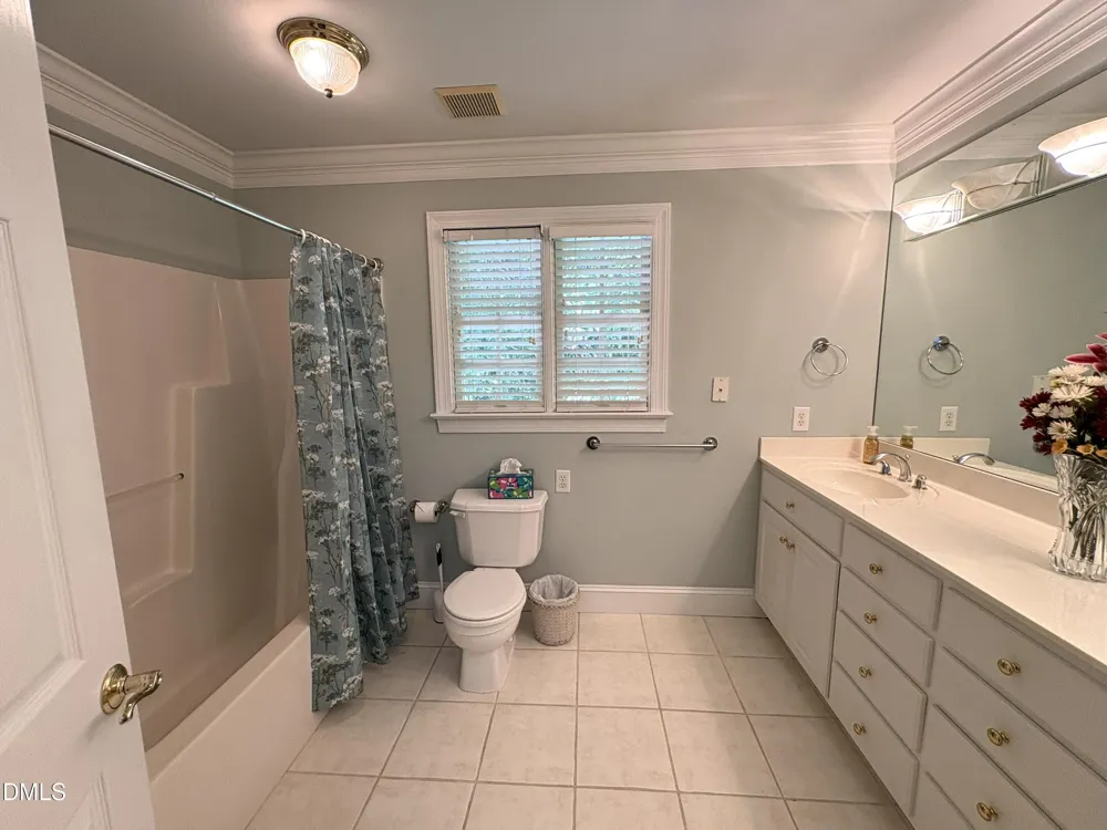 306 Lakeside Circle Zebulon, NC 27597