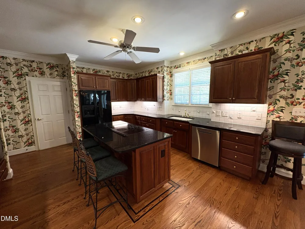 306 Lakeside Circle Zebulon, NC 27597