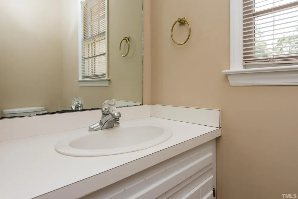 408 Hunters Ridge Drive Fuquay Varina, NC 27526