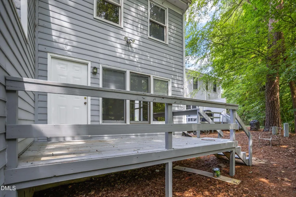 827a Edwards Street Chapel Hill, NC 27516