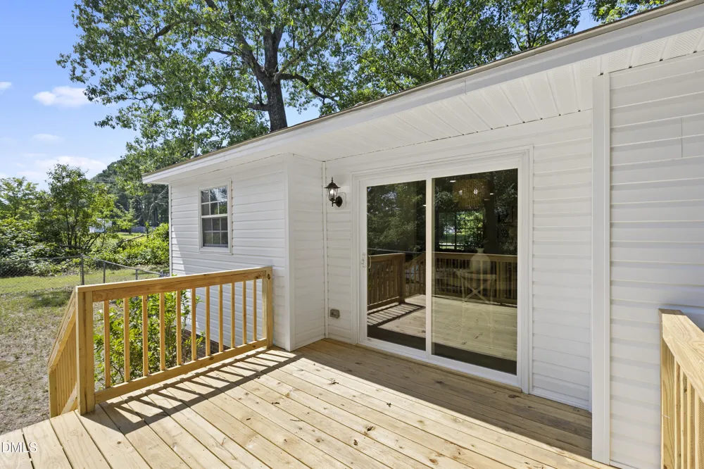 5109 Briarwood Drive Sanford, NC 27332