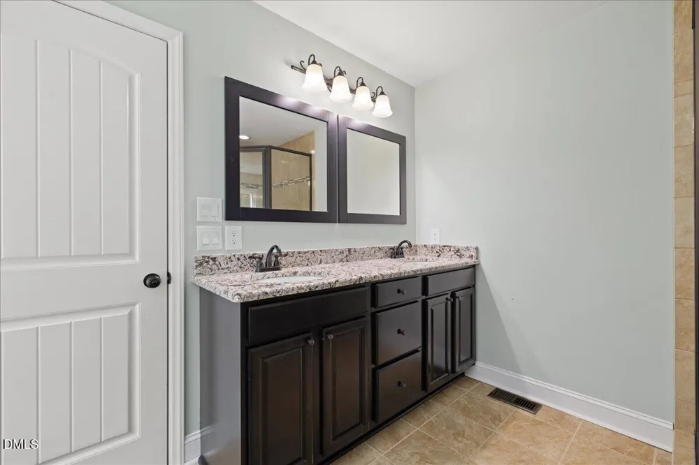 11208 Range Road Rougemont, NC 27572