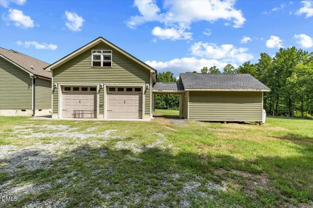 11208 Range Road Rougemont, NC 27572