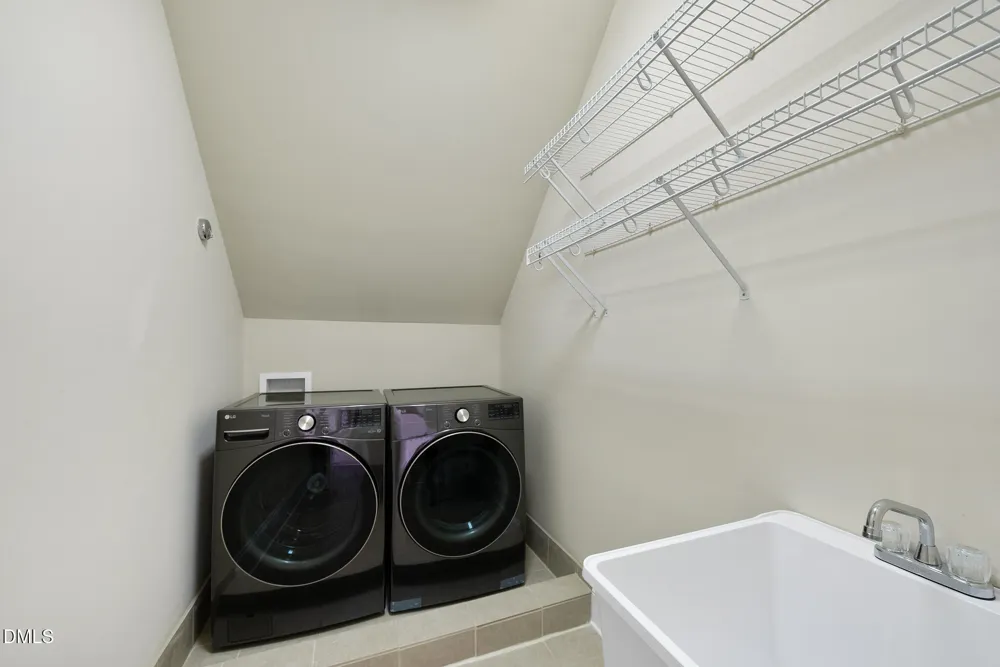5609 Cary Glen Boulevard Cary, NC 27519
