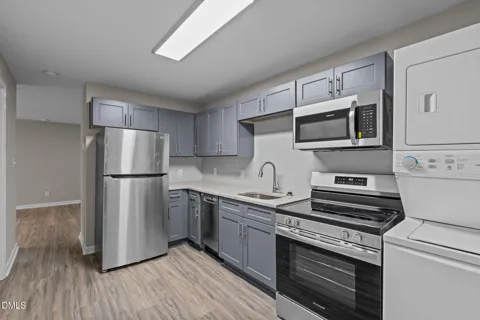 1302 King Street #D