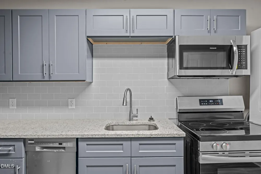 1302 King Street #D Spring Lake, NC 28390