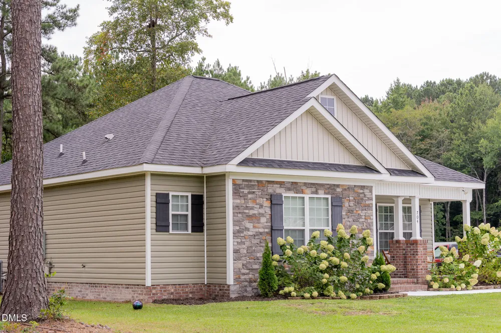 704 Par Drive Nashville, NC 27856