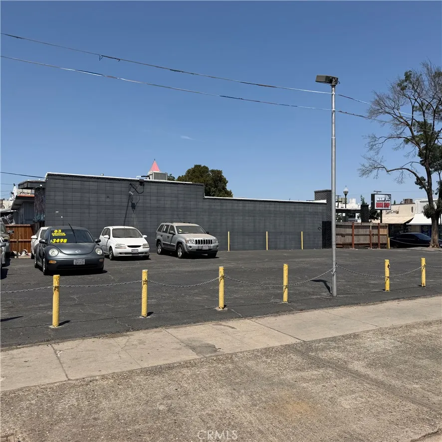 210 W Main Merced, CA 95340