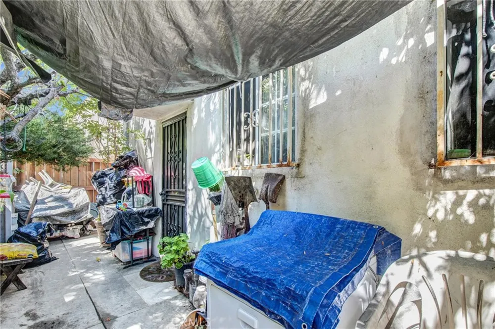 3064 Isabel Los Angeles, CA 90065