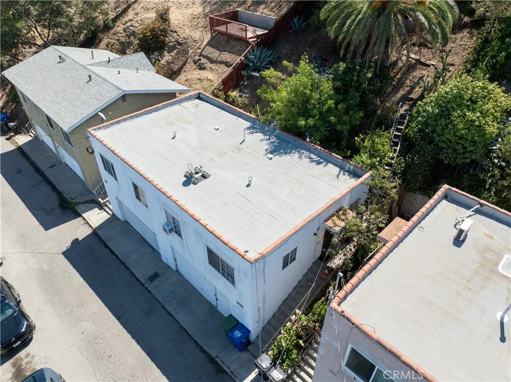 3064 Isabel Los Angeles, CA 90065