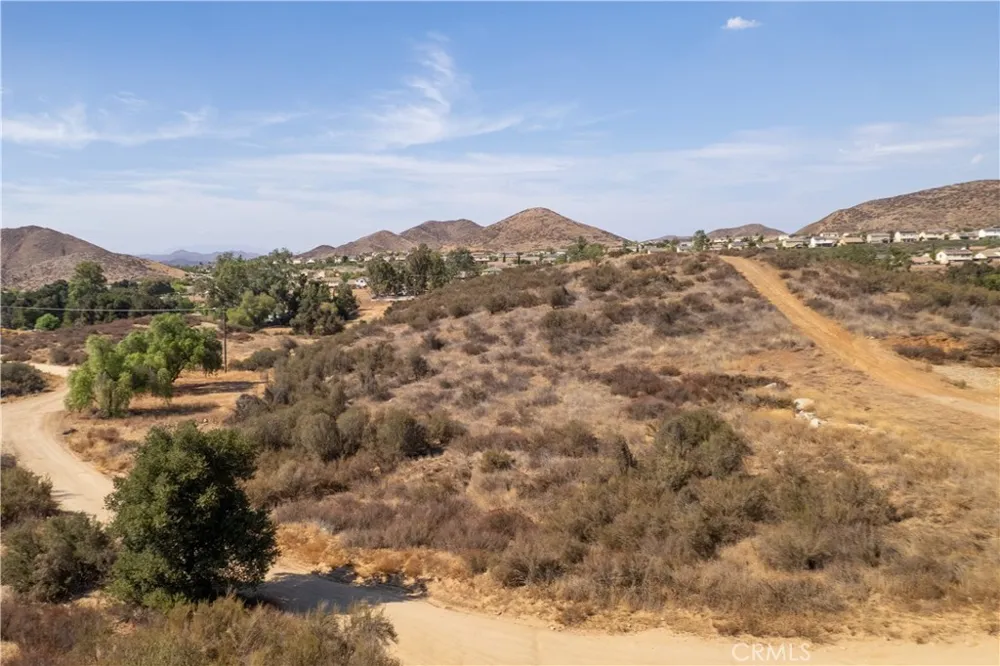 YUCCA Menifee, CA 92584
