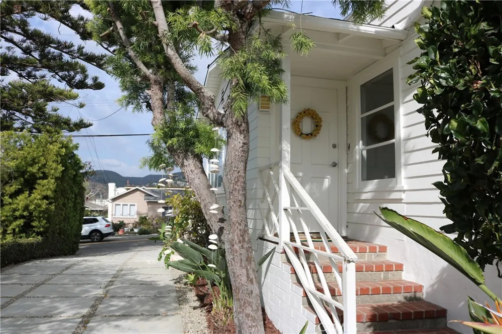 645 Thalia Street Laguna Beach, CA 92651