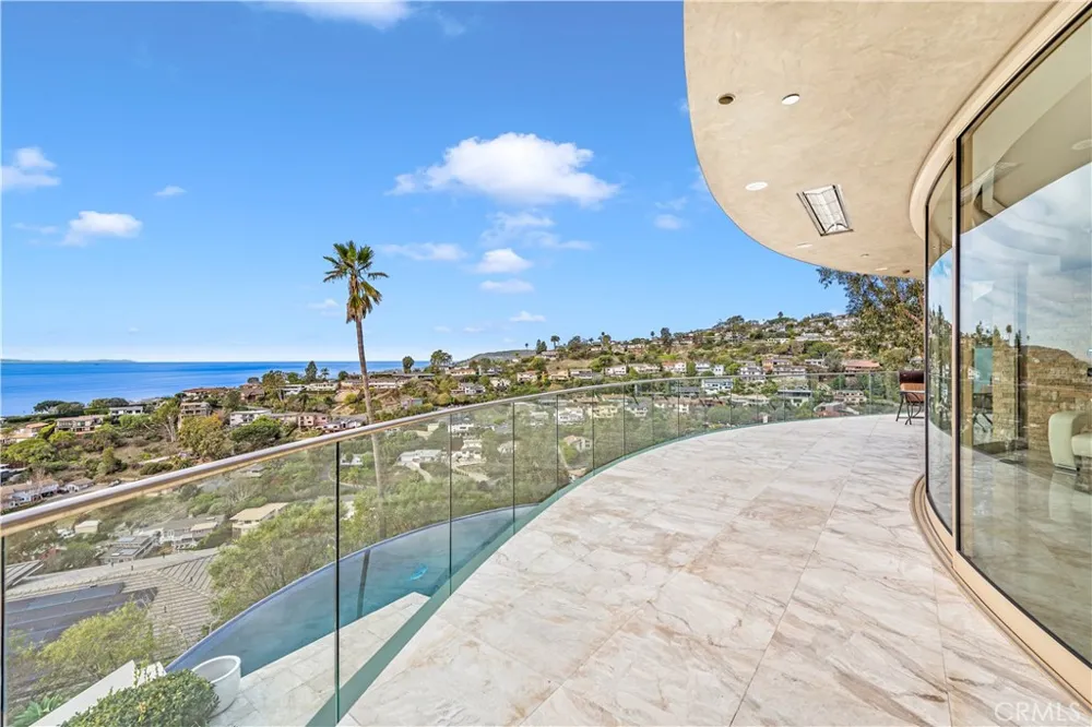 1005 Madison Place Laguna Beach, CA 92651