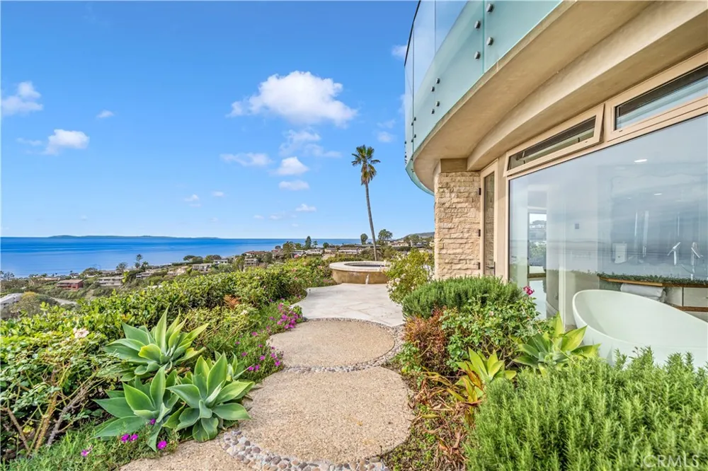 1005 Madison Place Laguna Beach, CA 92651