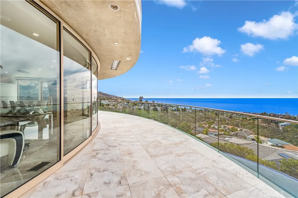 1005 Madison Place Laguna Beach, CA 92651