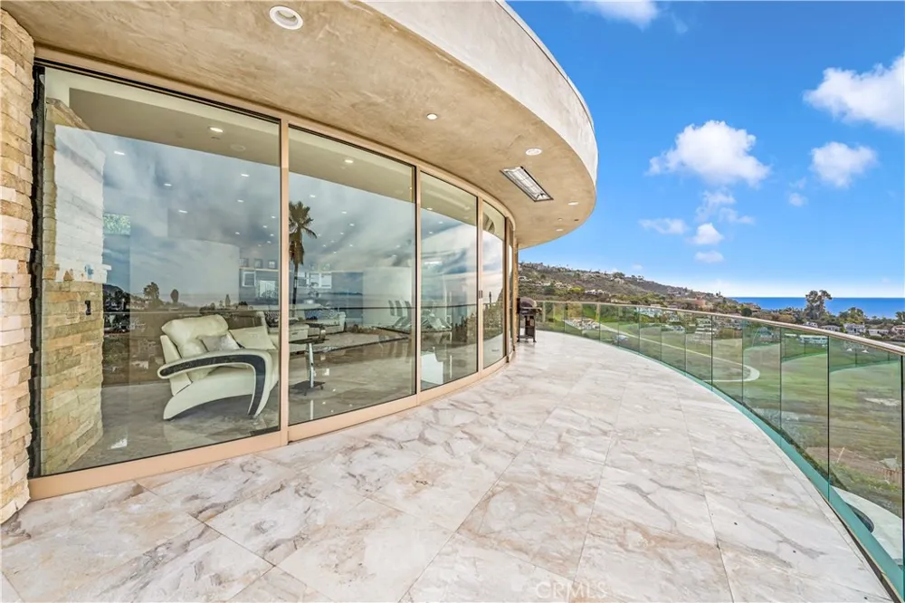 1005 Madison Place Laguna Beach, CA 92651