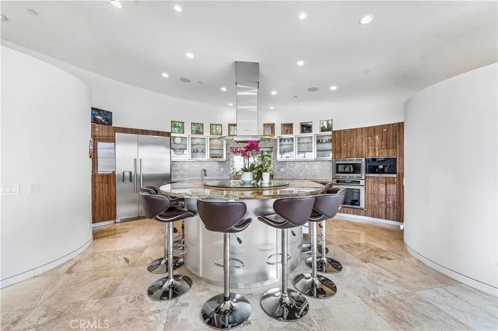 1005 Madison Place Laguna Beach, CA 92651