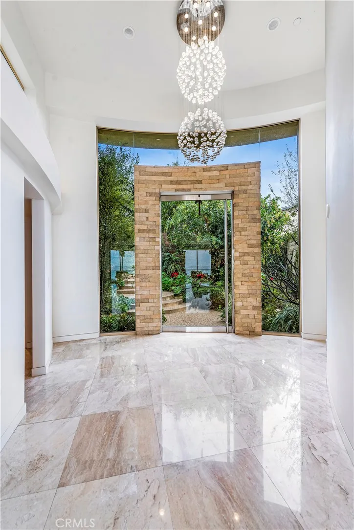 1005 Madison Place Laguna Beach, CA 92651