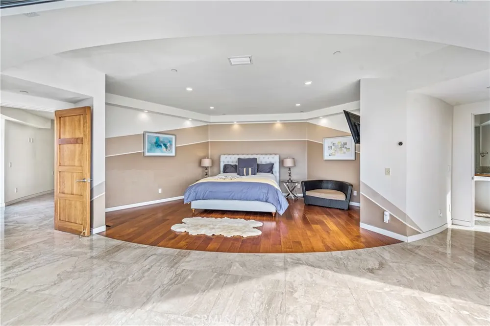 1005 Madison Place Laguna Beach, CA 92651