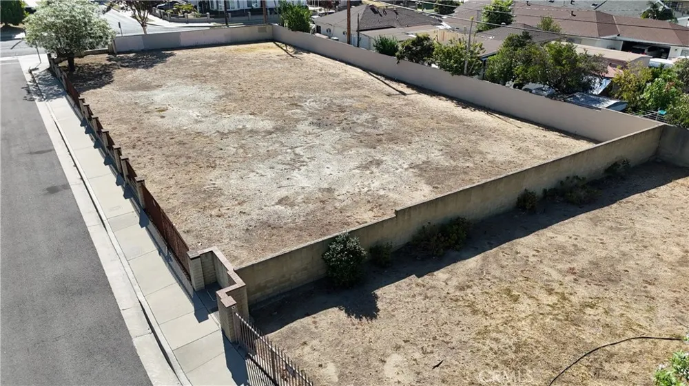 8774 Guess Rosemead, CA 91770