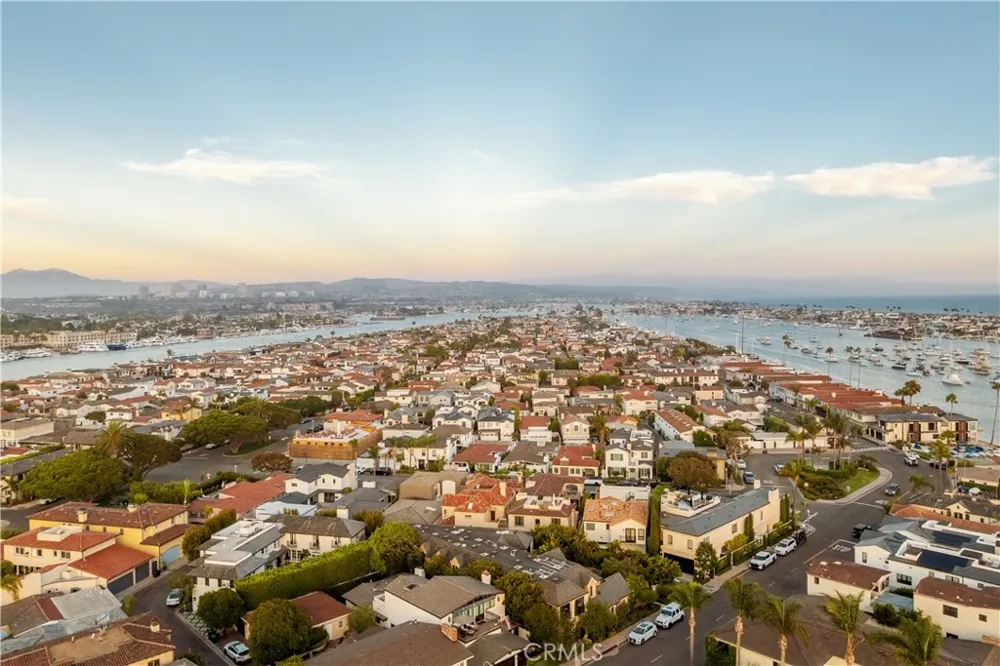 346 Via Lido Soud Newport Beach, CA 92663
