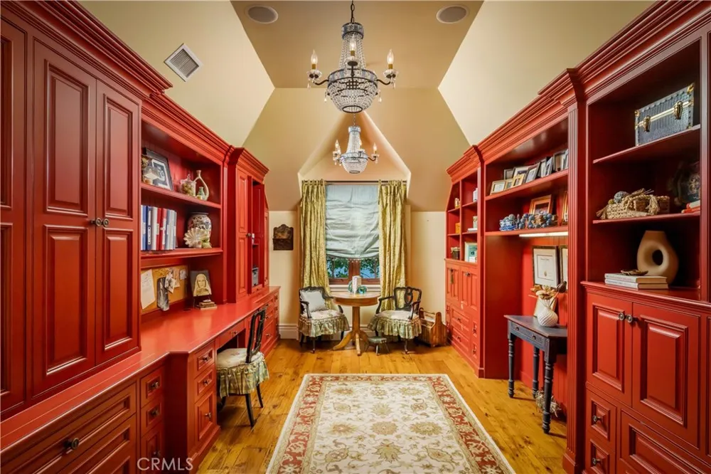 346 Via Lido Soud Newport Beach, CA 92663