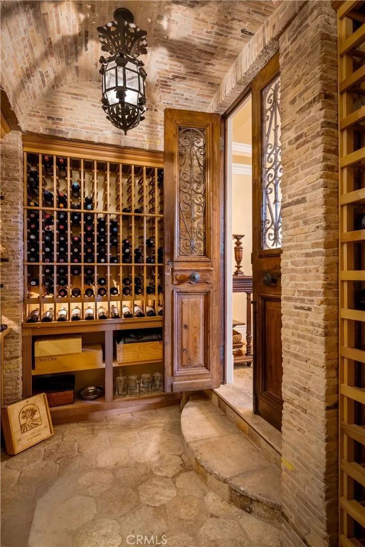 346 Via Lido Soud Newport Beach, CA 92663