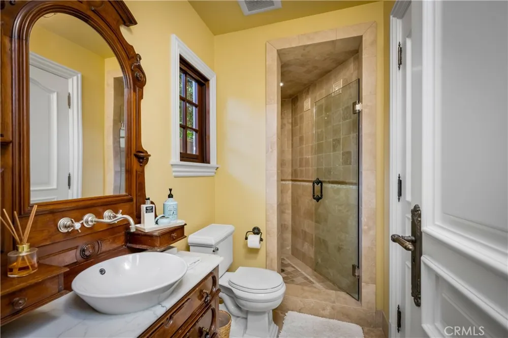 346 Via Lido Soud Newport Beach, CA 92663