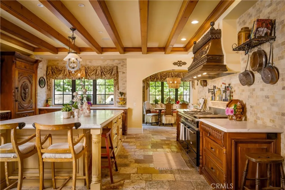 346 Via Lido Soud Newport Beach, CA 92663