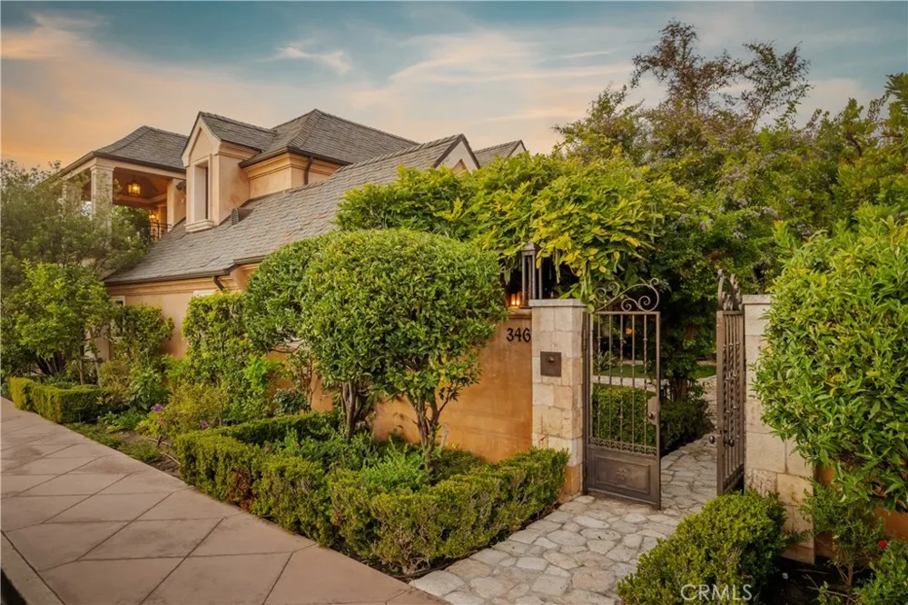 346 Via Lido Soud Newport Beach, CA 92663